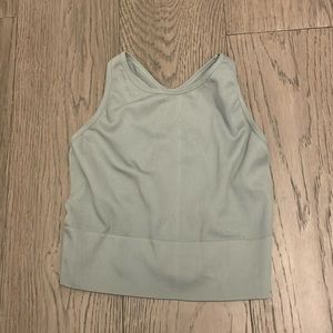 Green woman’s crop top
